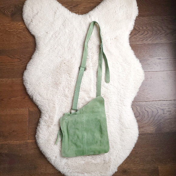 NWOT Free People Cornell Suede Bohemian Crossbody Shoulder Bag - Picture 8 of 9